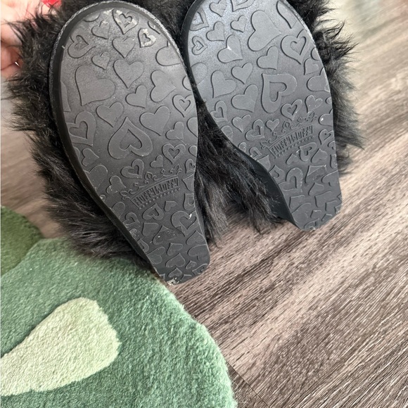Fluffy Rave boots size 8 - Picture 2 of 2